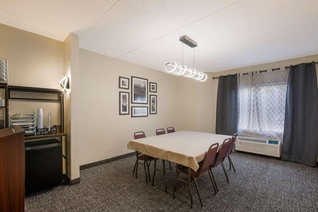 Clarion Pointe Sevierville-Pigeon Forge Facilități foto